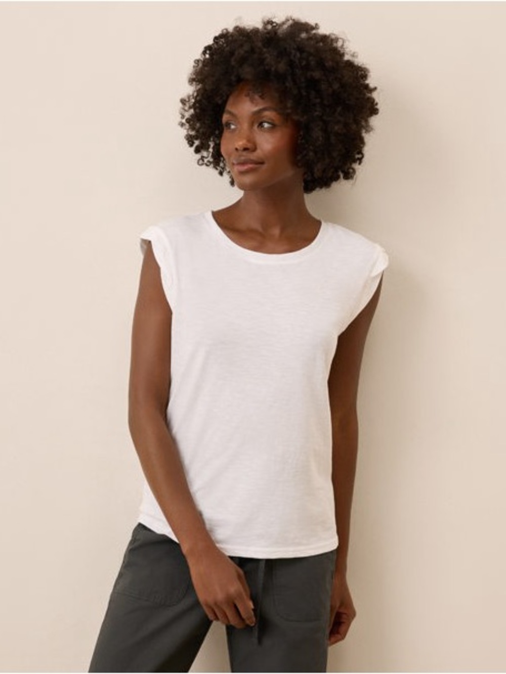 Women's White Featherweight Slub Relaxed Muscle Tee Size Medium